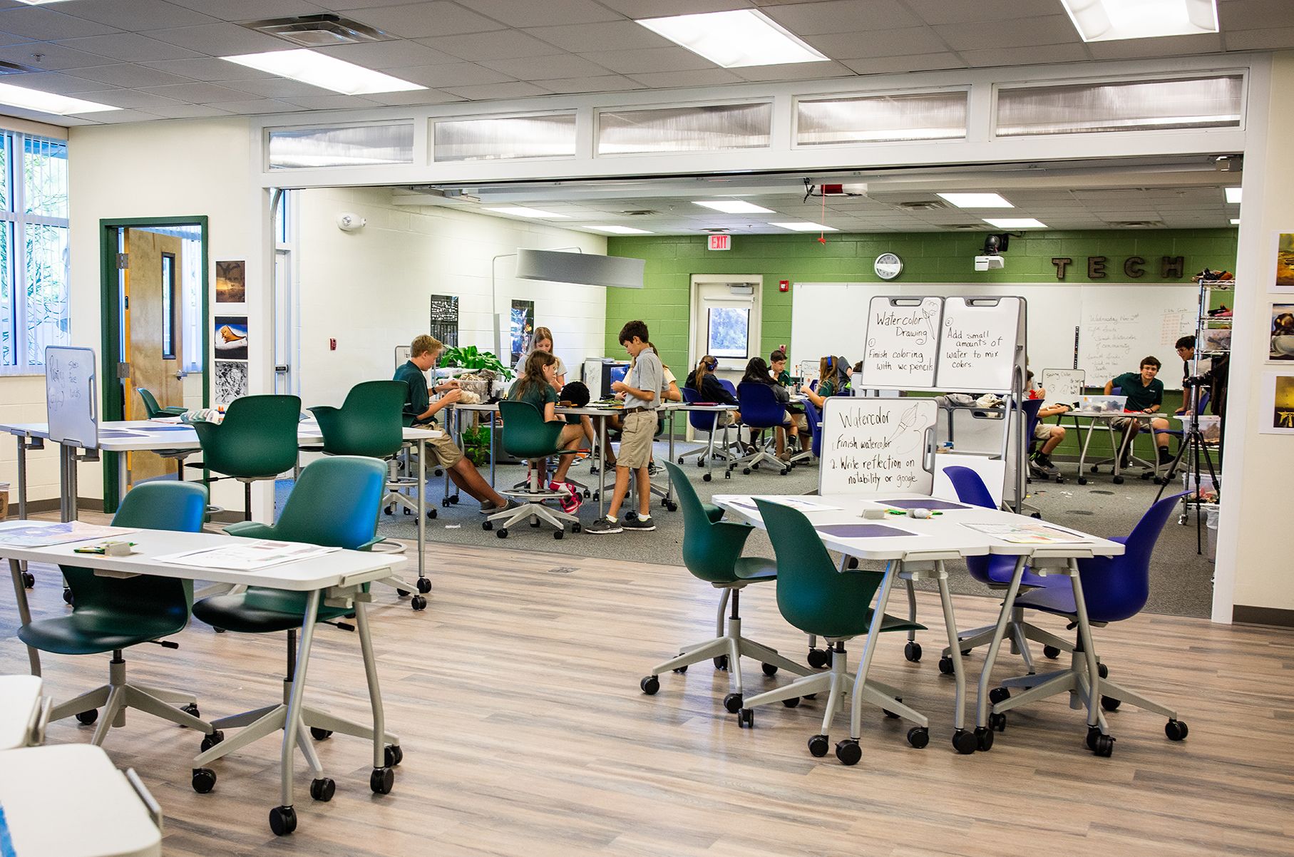 Collaborative classroom at Shorecrest Preparatory School