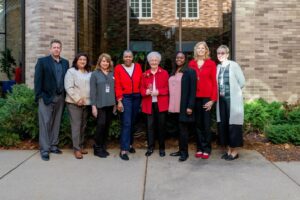 Lutheran_Life_Communities_Senior_Living_staff Staff and residents of Lutheran Life Communities gathered outside